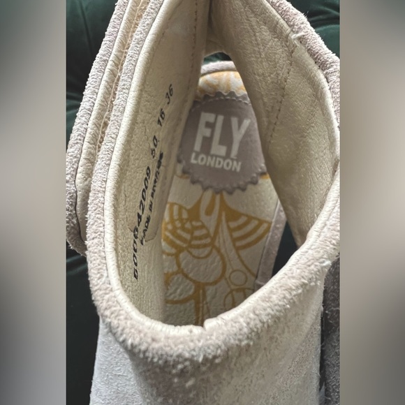 Fly London Yone Concrete Suede Wedge Sandal. - Picture 12 of 13